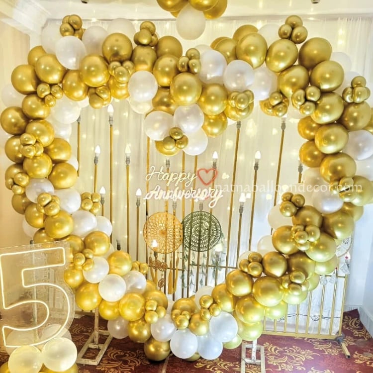 Romantic Elegance Anniversary balloon decoration service in Patna